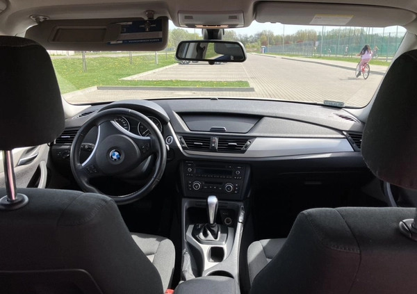 BMW X1 cena 38900 przebieg: 154000, rok produkcji 2011 z Wrocław małe 92